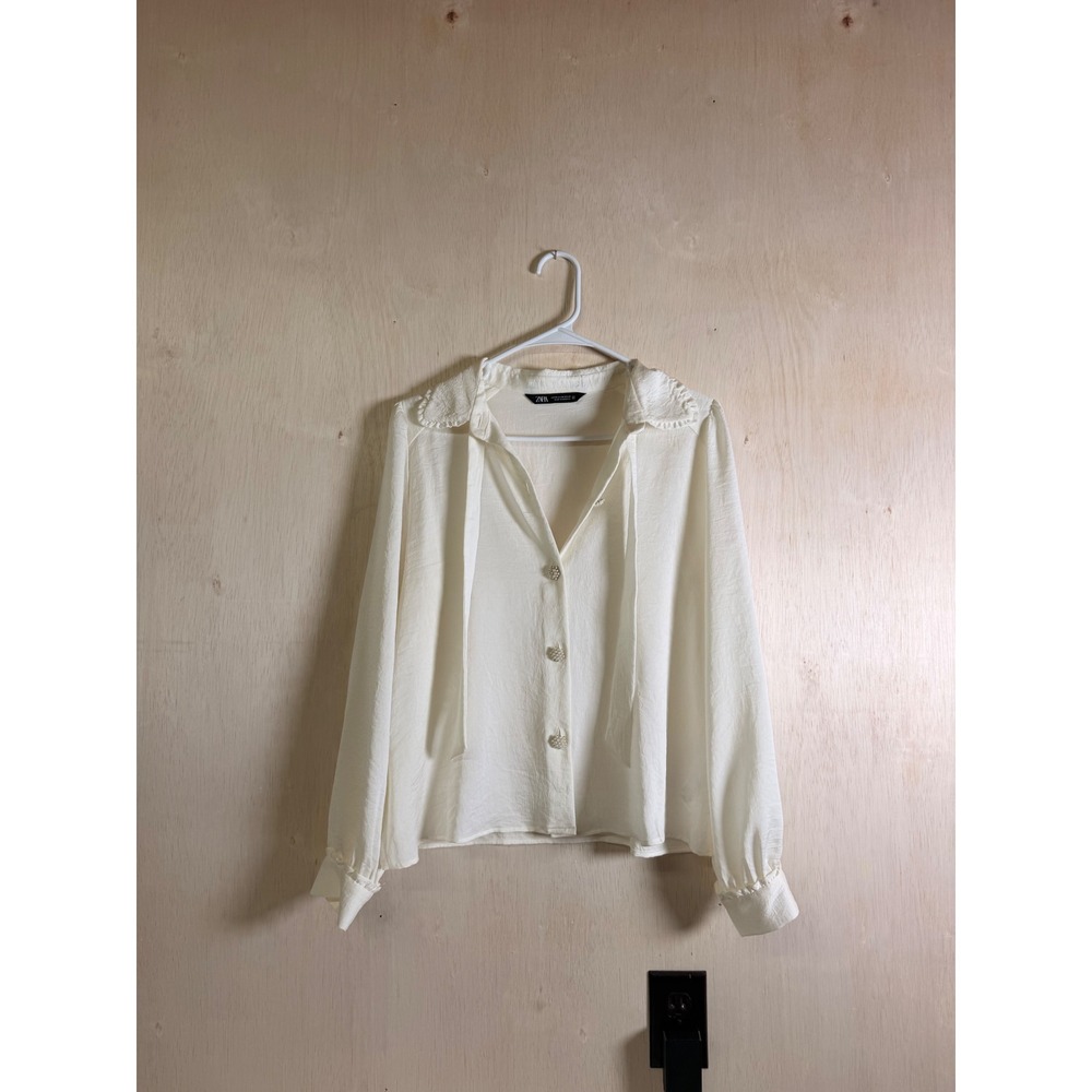Zara Blouse Women Medium Ivory Excellent Pearl Button Ruffle Tie Neck Textured